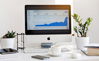 开云体育app-EG险胜TL，Clid团战一打五八强赛2:0