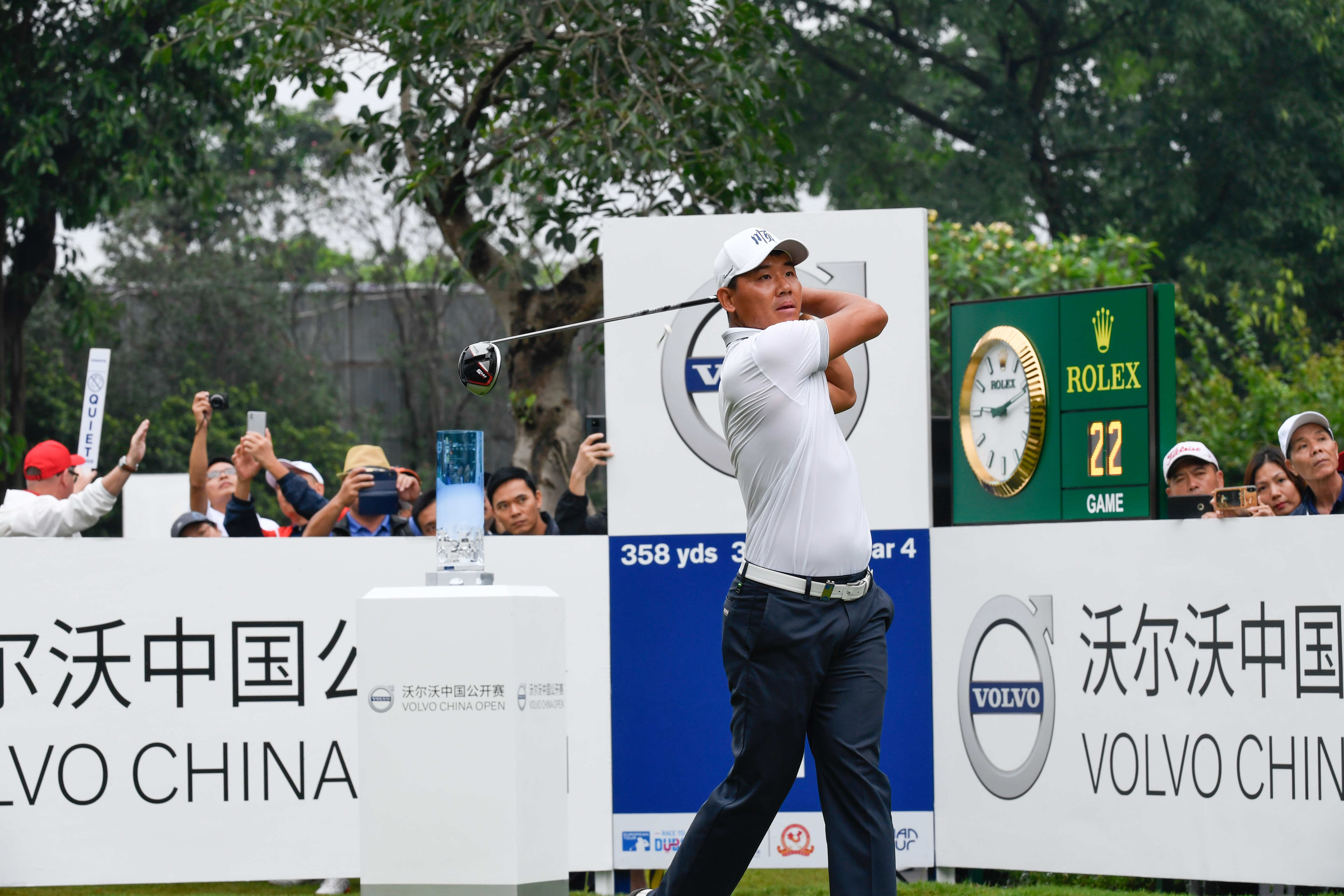 开云体育平台APP-包含场面火爆！高尔夫观众席沸腾不已的词条