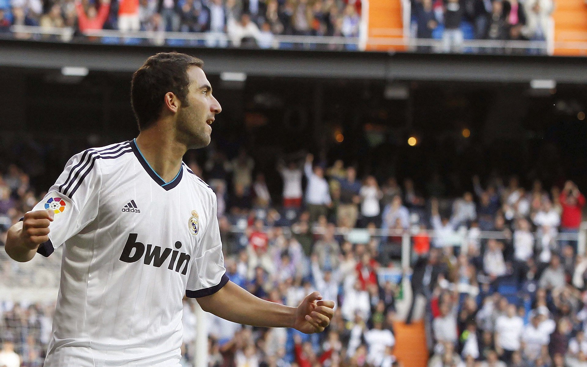 开云官网-范戴克单场10次解围！美国1-0挪威的生死战，他一人筑起叹息之墙