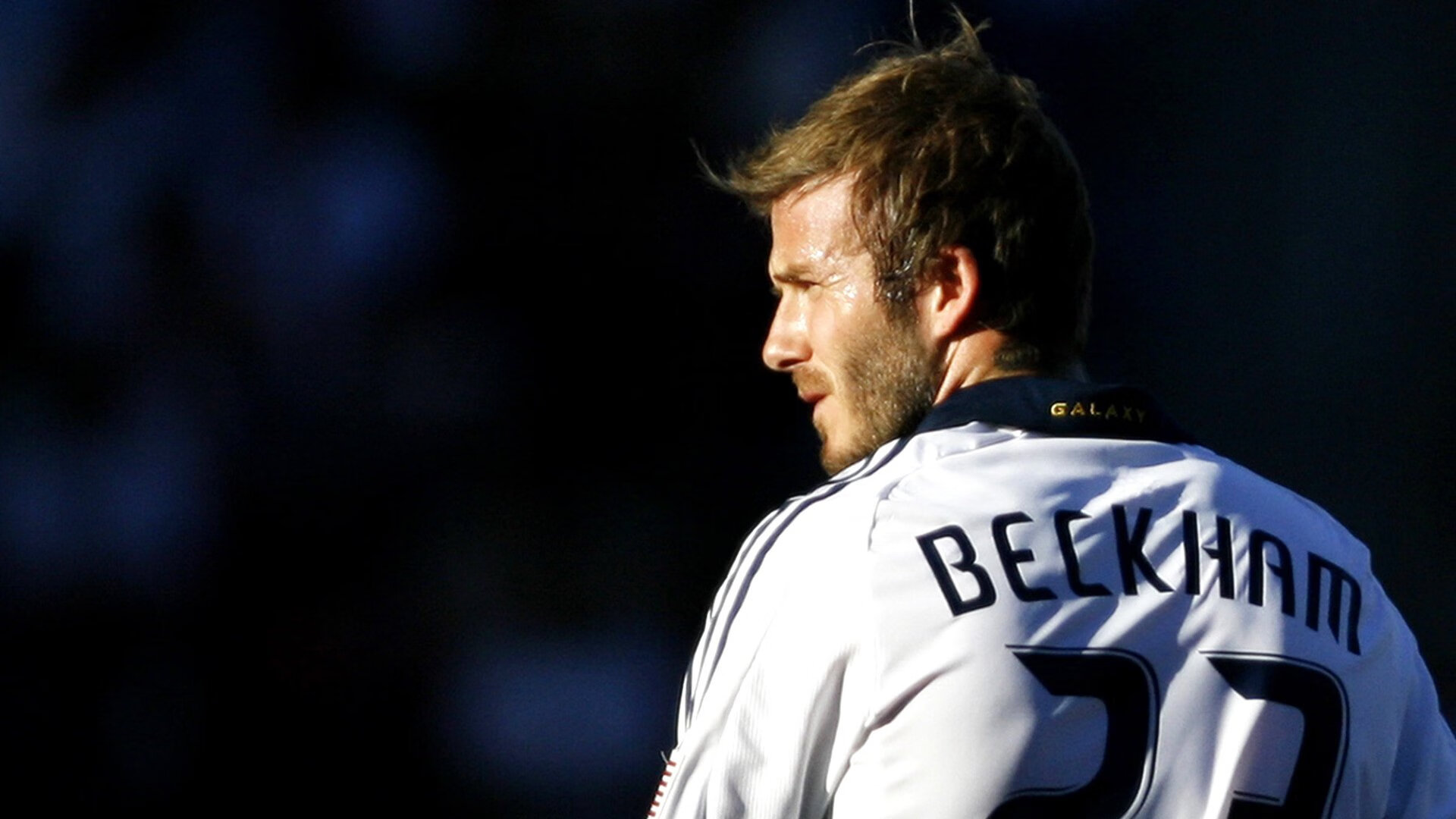 极速与对抗，当F1的孤独竞逐遇见篮球的团队风暴